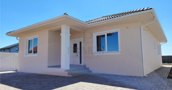 CASA INDIVIDUALA - GATA DE MUTAT - ZONA POPULATA
