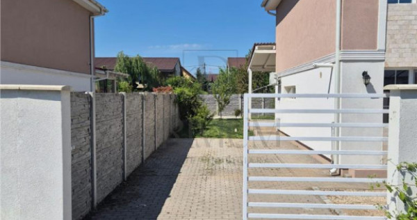 Duplex de inchiriat - zona excelenta - semimobilat