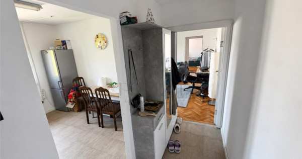 JUDETEAN - 2 CAMERE - CLIMA - BLOC ANVELOPAT