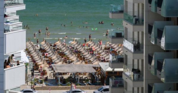 Apartament 2 camere - vedere laterala mare | Inception by th