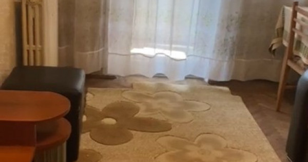 Apartament Cu 3 Camere Decomandate Etaj 2 Zona George Enescu