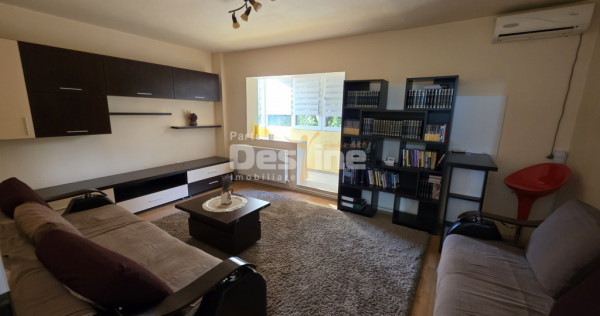 Apartament decomandat 3 camere, 76 mp, mobilat, centrala, AC