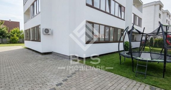 Apartament 3 camere modern, utilat/mobilat, Parcare + Spa...