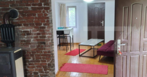 Casa de vanzare, 135 mp si 5 hectare de teren, langa Deva