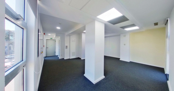 Birou modern de 38 mp l&acirc;ngă Consiliul Județean Arad