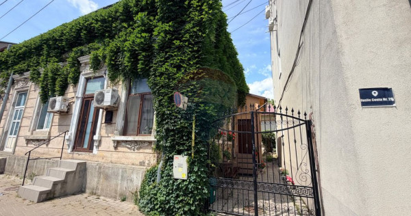 Comision 0% pentru chirias | Casa deosebita cu curte | Zo...