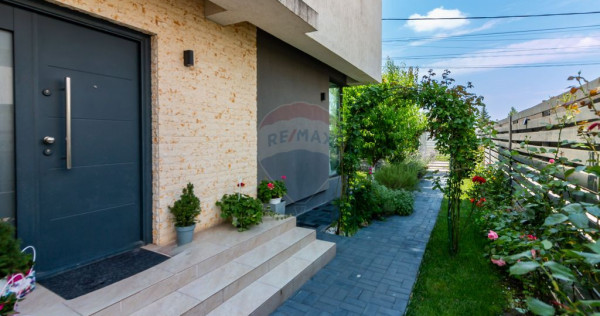 Casă / Vilă cu 4 camere de v&acirc;nzare Tunari