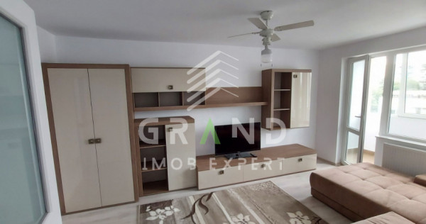 Apartament de Inchiriat : 2 Camere Decomandate | Etaj 6/10 |