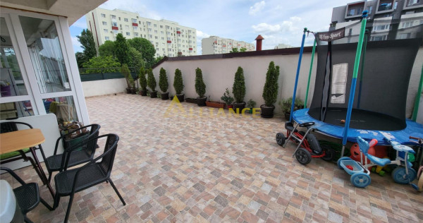 Apartament 3 camere cu terasa de 54 mp | Str. Luica - Branco