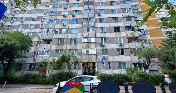 3 camere et 3 bloc 1981 2 băi Centrală proprie Metrou G...