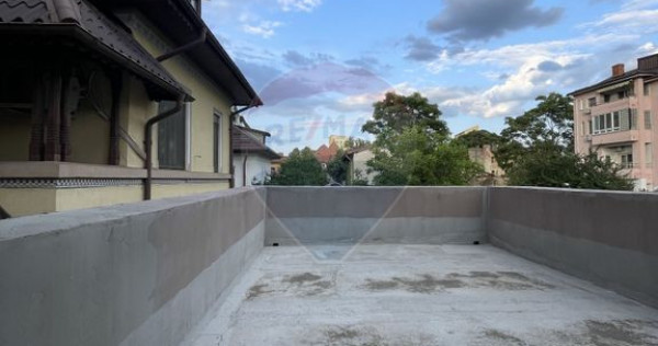 Vila in curs de renovare, teren 370mp, retras | adiacent ...