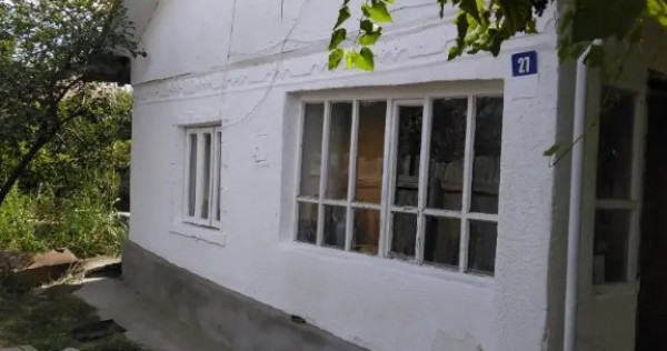 Vand casa &icirc;n Ghindeni