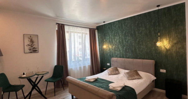 Garsonieră de v&acirc;nzare Piața Ovidiu - Cazino | Ideală pen