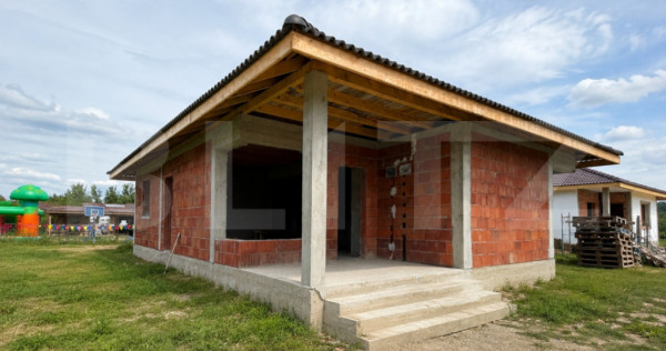 Casă 130 mp , zona Ana Ipatescu