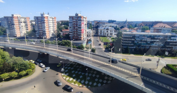Apartament 3 camere, 90.04 mp, zona Centru