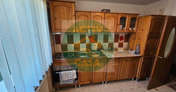 Apartament 3 camere, etaj 1