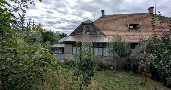 Casa de vanzare, 41 mp, teren 270 mp, zona Iris - Clujana