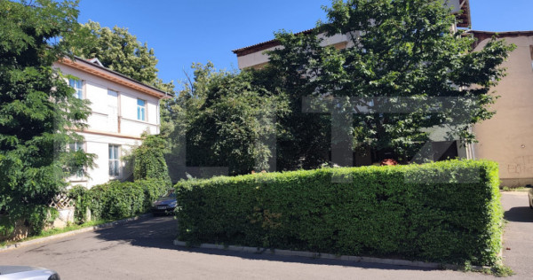 Apartament 3 camere, 70 mp, parter, Aleea Trandafirilor