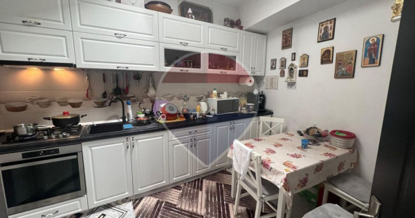 Casă 3 camere de v&acirc;nzare &icirc;n zona Tabacari