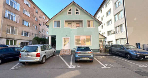 Casa individuala, oportunitate unica, in zona Lama