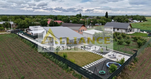 &Acirc;&nbsp;CASA DE VIS LANGA LAC | FRUMUSANI | TEREN 755MP