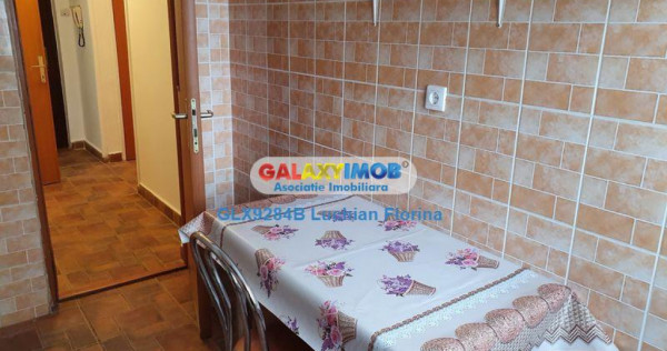 Apartament 2 camere, decomandat,