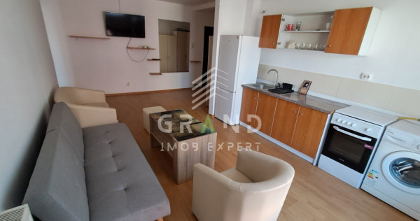 Apartament de vanzare 2 camere , Zona Sesul de Sus , Florest