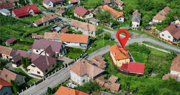 Casa eleganta, curte amenajata, garaj, Brancovenesti, Mures