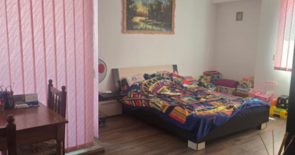 Apartament 2 camere, SU 61mp, zona Terra