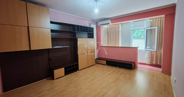 2 camere, et 3/4, bloc tip P, anvelopat-Drumul Taberei, Favo
