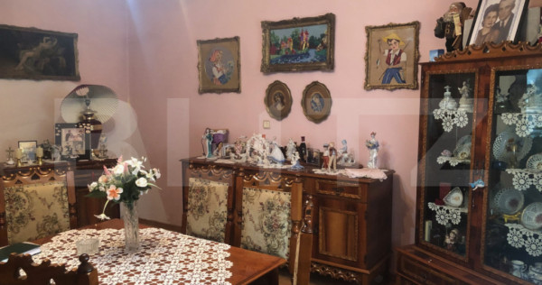 Casa de vanzare, 125 mp, teren 900 mp, zona 14 Mai
