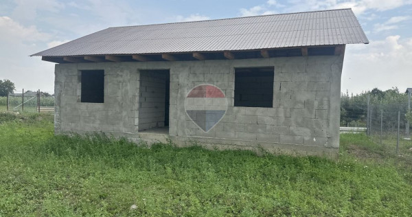 Casă nouă cu 3 camere | Slobozia (Roznov) | Oportunitat...