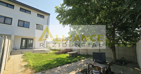 Vila cu lipire la calcan-p+1E+M ( mansarda cu terasa)