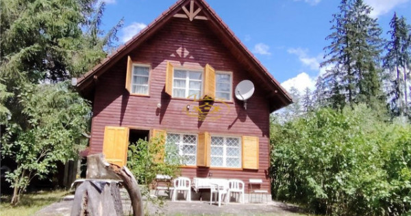 Casa de vacanta (Izvoru Muresului, str. Fazakas)