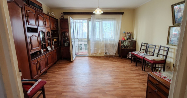 3 camere, decomandat, et 7/10, bloc din 1978/ Drumul Taberei