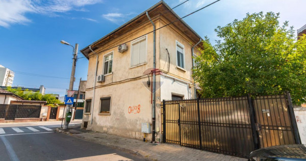 Apartament 4 camere in vila Turda | Basarab Metrou | curte proprie