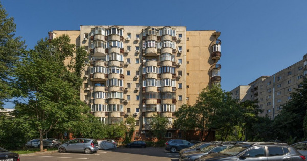 Garsoniera - decomandata - Lujerului - Teatrul Masca