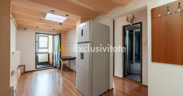 APARTAMENT DECOMANDAT - TRIVALE - ETAJ INTERMEDIAR