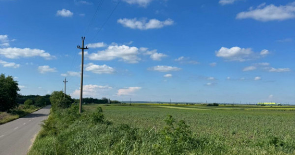 Teren de v&acirc;nzare &ndash; 5.000 mp &icirc;n comuna Slobozia, județul