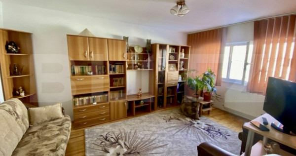 Apartament 3 camere, 68 mp, zona Andrei Muresanu