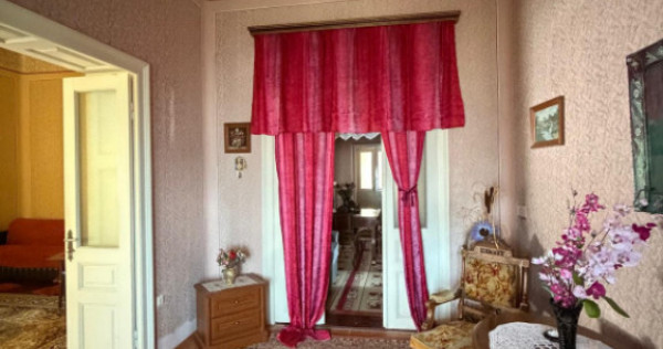 Casă Boireasca, teren 619 mp și dublă deschidere &ndash; opor
