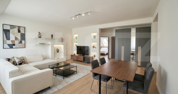 Apartament cu 3 camere de vanzare, zona Micro 16