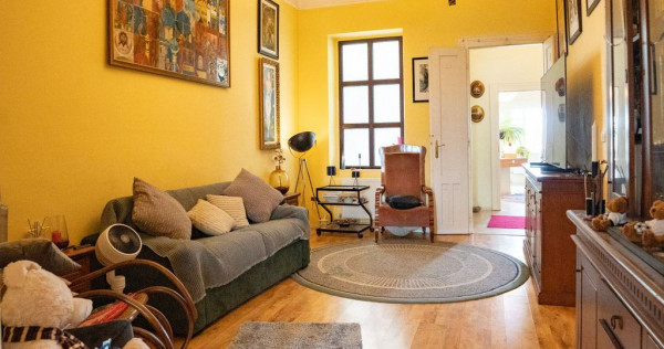 Arad central | 2 camere | 2 băi | balcon