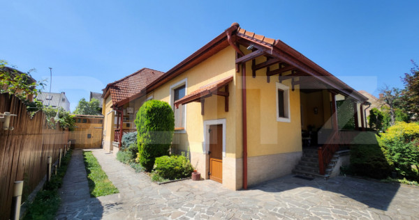 Casă de v&acirc;nzare &icirc;n zona centrală a municipiului T&acirc;rgu M
