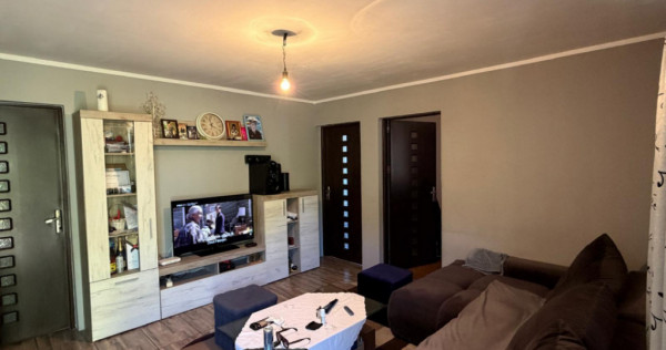 Casa parter, 70.40 mp, teren 250 mp, zona Parcul Tineretului