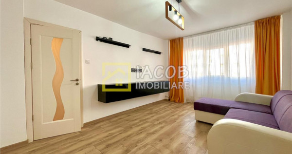 Apartament cu doua camere decomandate, etajul1, zona Republ