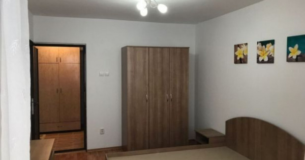 Inchiriere apartament 3 camere, in Tatarasi