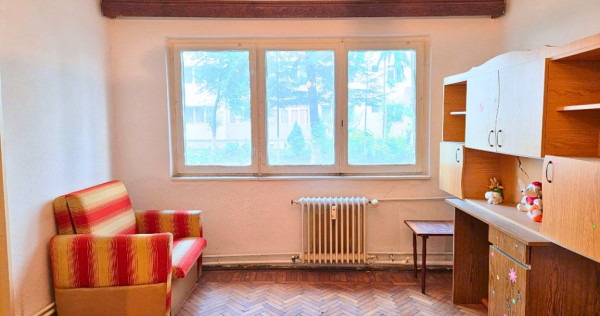 NORD | 2 CAMERE | PARTER - REPUBLICII