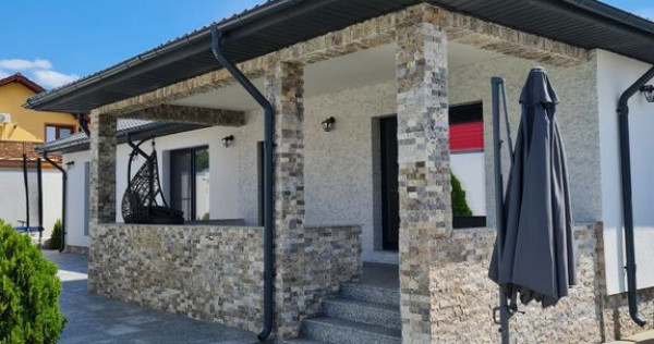 Casa deosebita in Valu lui Traian aproape de soseaua nati...