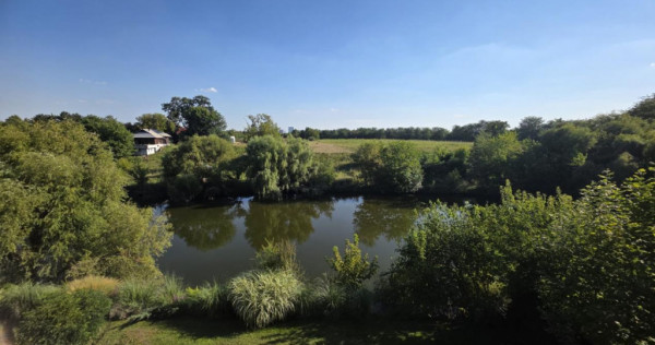 Apartament 3 camere Baneasa-Jolie Ville lac
